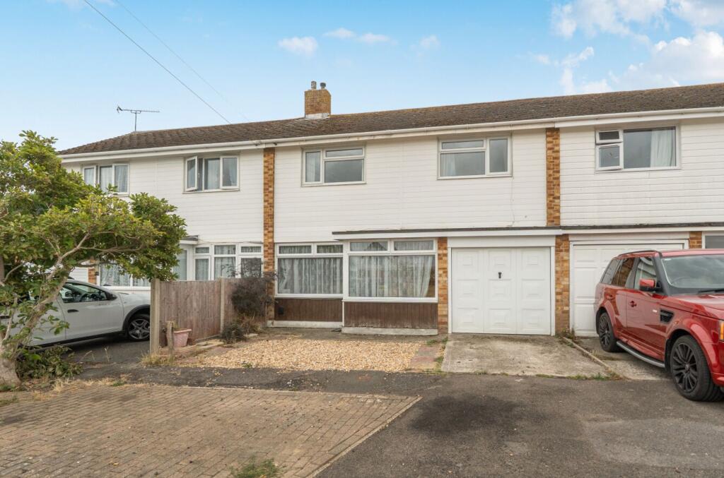 Main image of property: Holford Green, Selsey, PO20