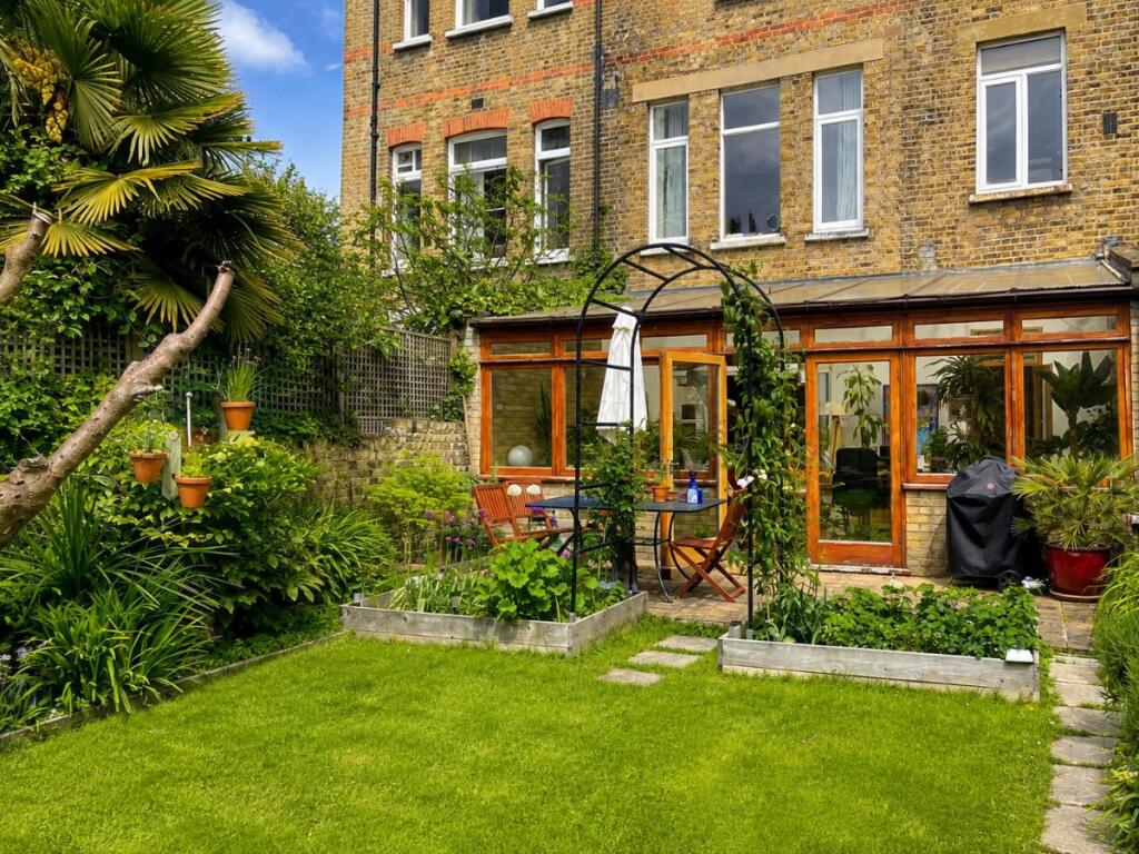 Property photo 11