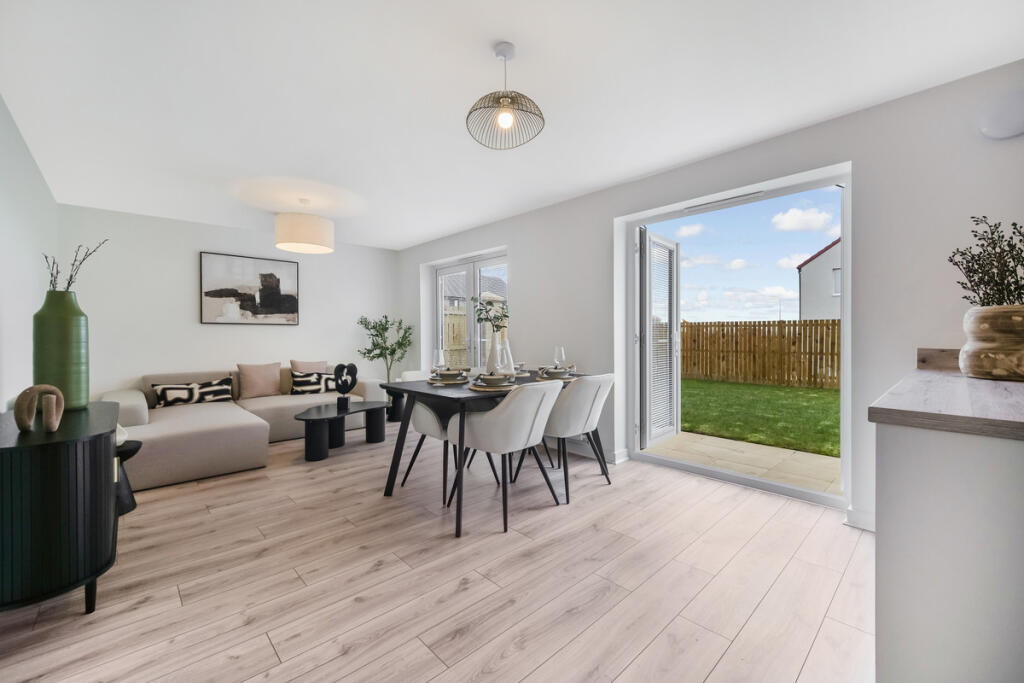 House in Glasgow, Glendale, Robroyston - View 4