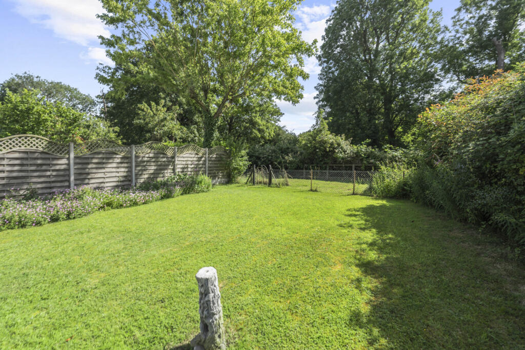 House in East Hertfordshire, Sawbridgeworth - View 3