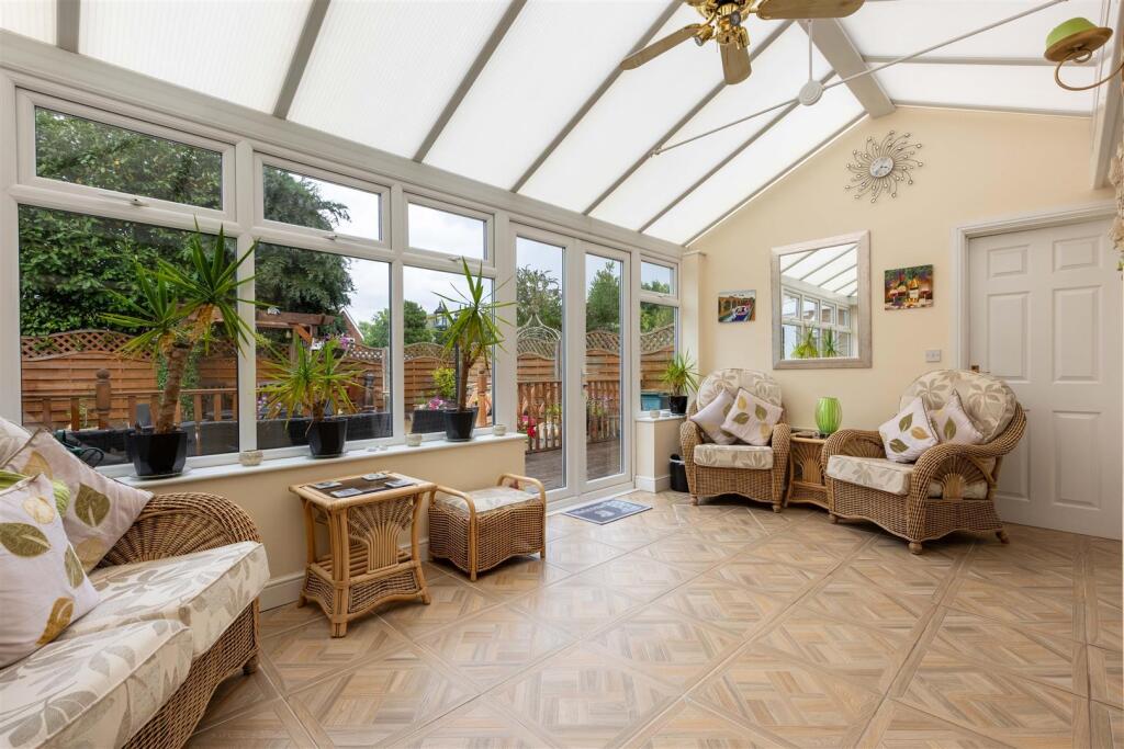Aylesford Drive, Birmingham photo 5