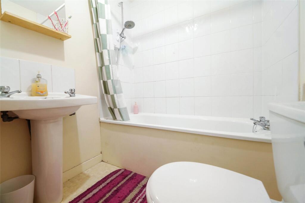 Apartment in Glasgow - More