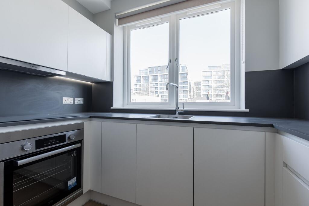 Main image of property: Flat 10 Leigh Court 6 Avonmore Road