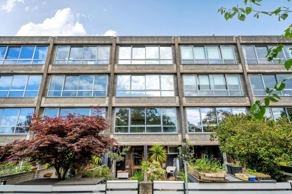 Main image of property: Vanbrugh Park, London