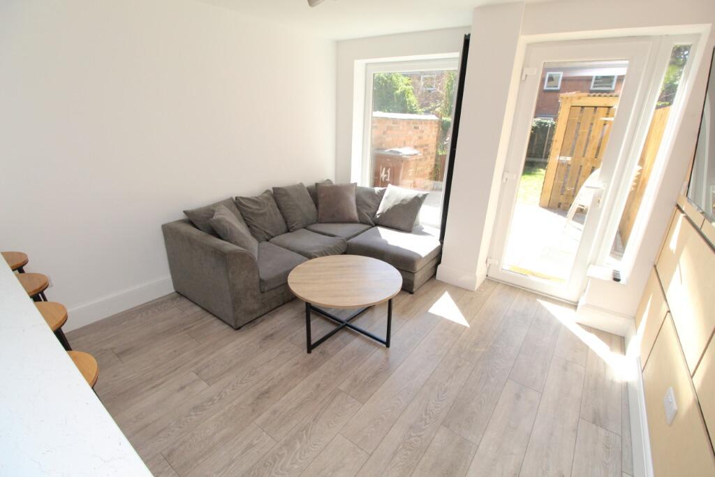 House in Nottingham - View 5