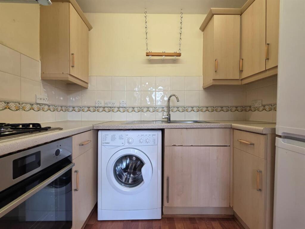 Apartment in London - View 3