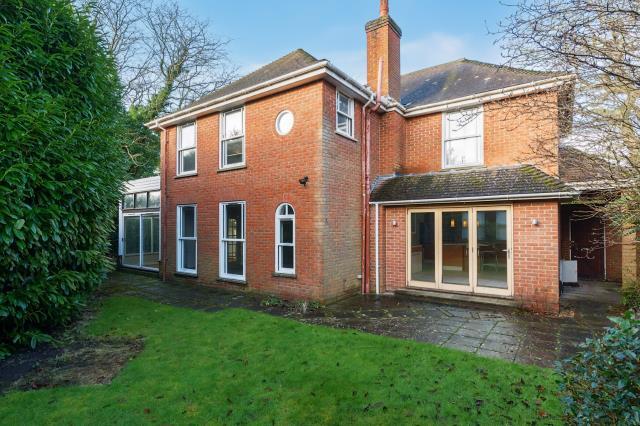 3-bed detached on Holly Lodge, Middle Hill, Egham, £1,200,000