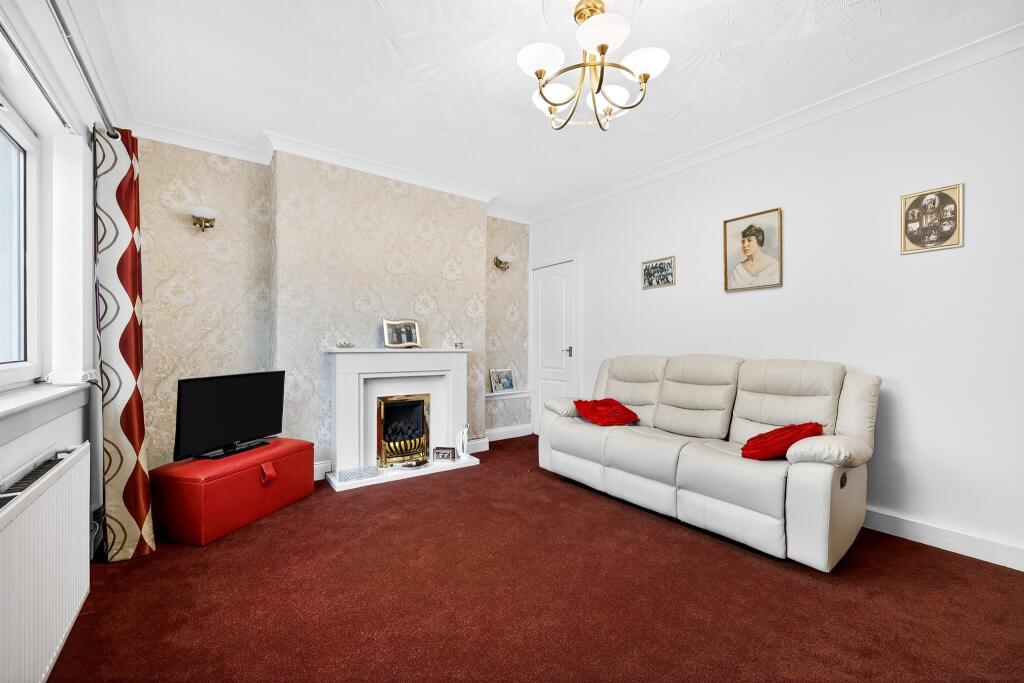 Blackstoun Avenue, Linwood, Paisley photo 3