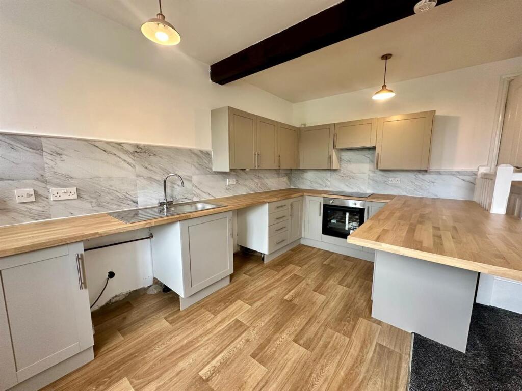 House in Crewe - View 5