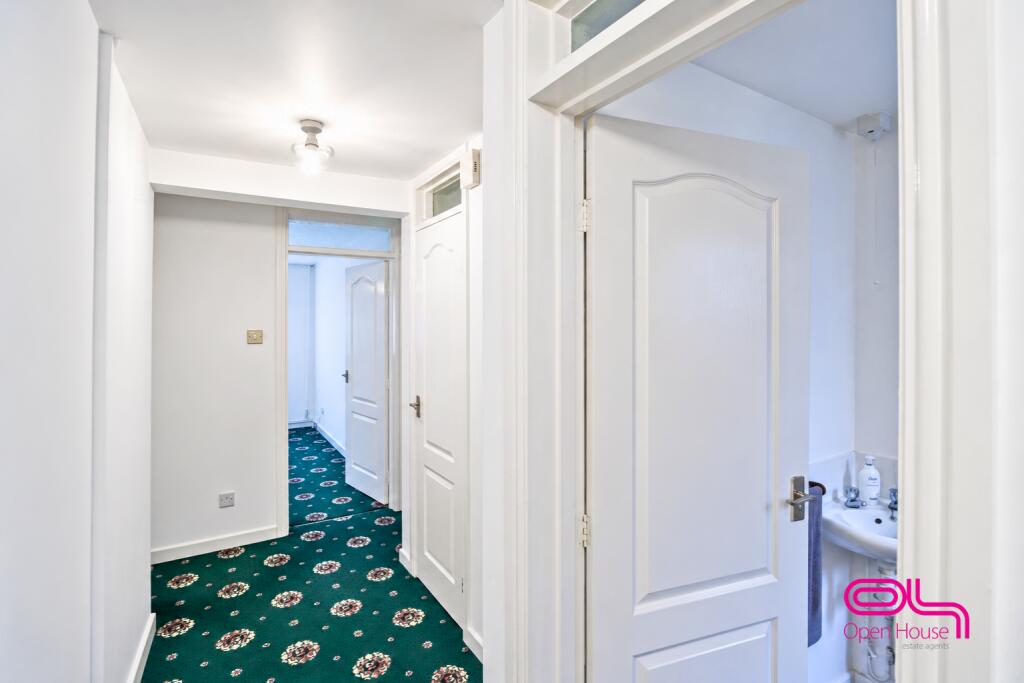 Brookdale Close, Bolton photo 5