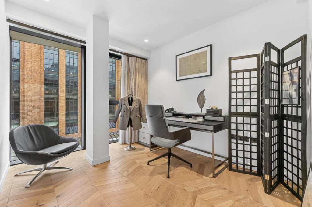 Apartment in London - View 5