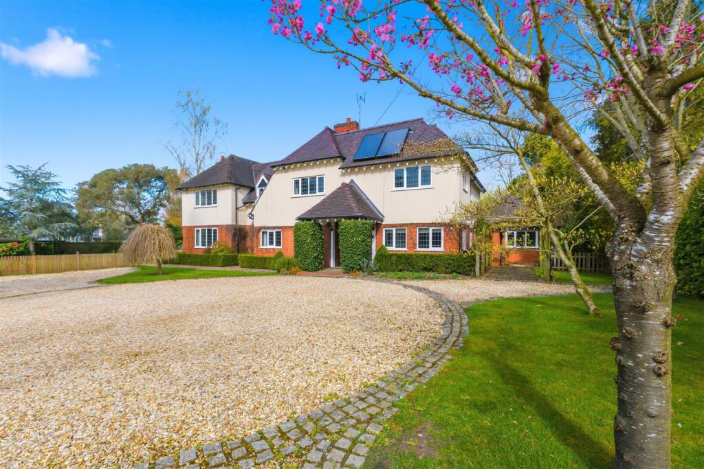 Main image of property: Clearwell House, Henley-in-Arden, B95