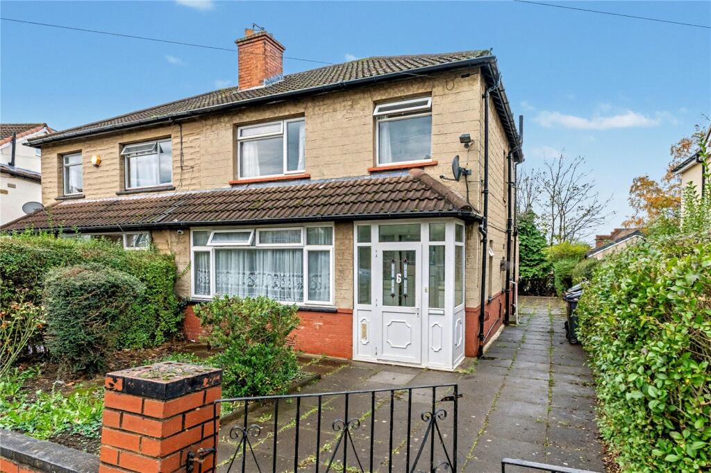 Main image of property: Easterly Crescent, Oakwood, Leeds