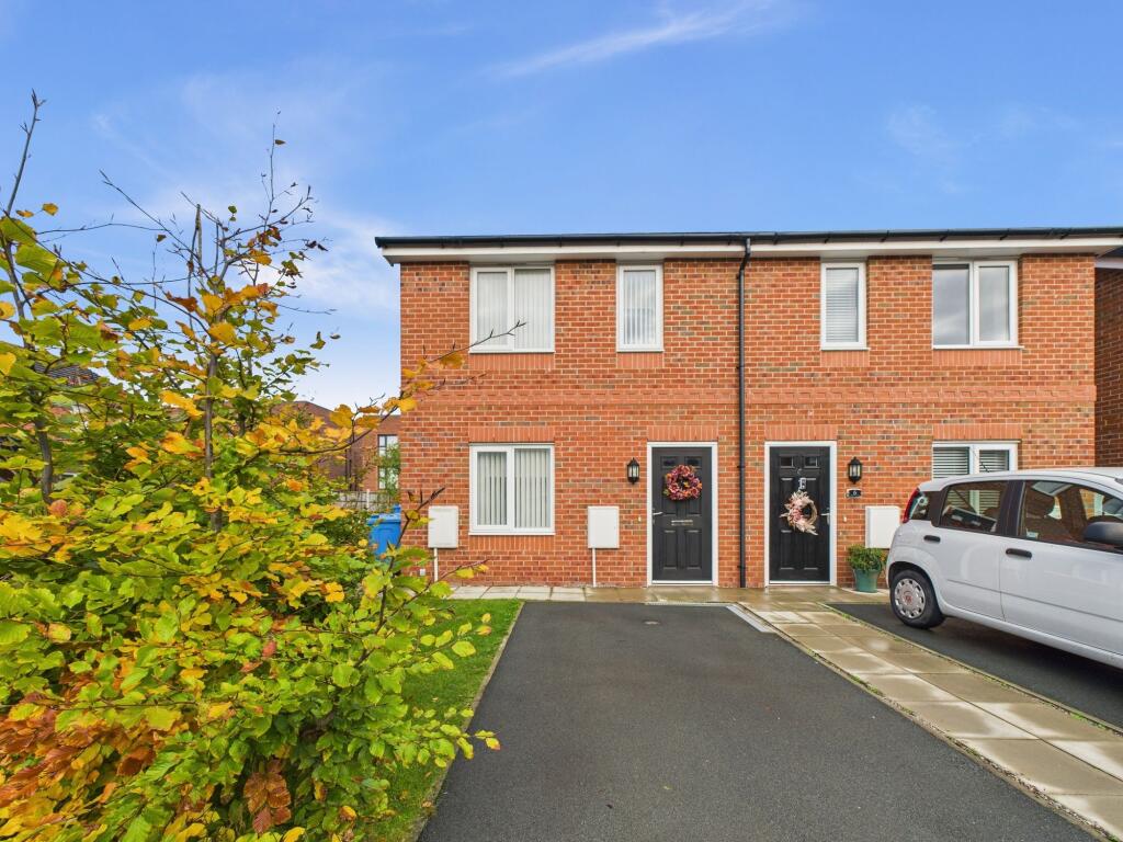 2-bed semi-detached on Dairy Close, Fairfield, Liverpool., £180,000