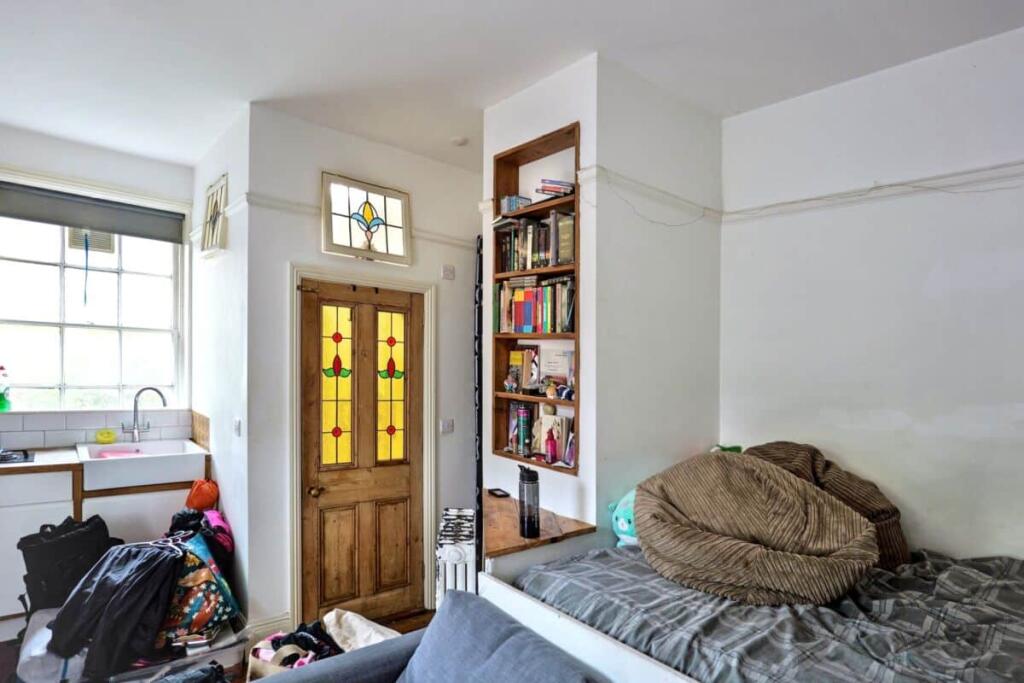 Main image of property: Flat 1, Clare House