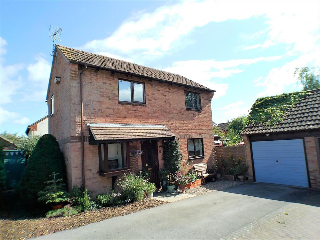 Main image of property: Walnut Road, Bottesford