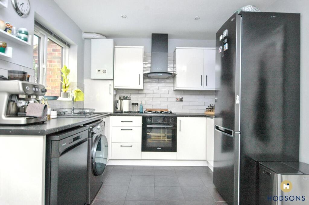 House in Wakefield - View 4