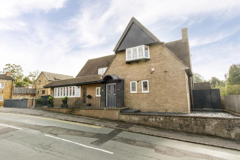 Main image of property: High Street, Cottingham