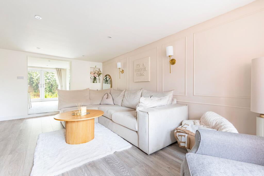 Main image of property: Lower Olland Street, Bungay