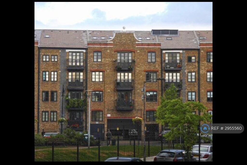 Main image of property: Bridgewalk Heights, London, SE1