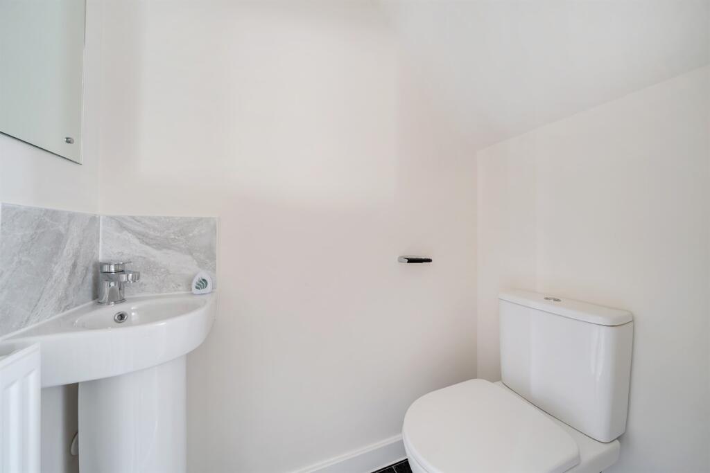 House in Sheffield - View 5
