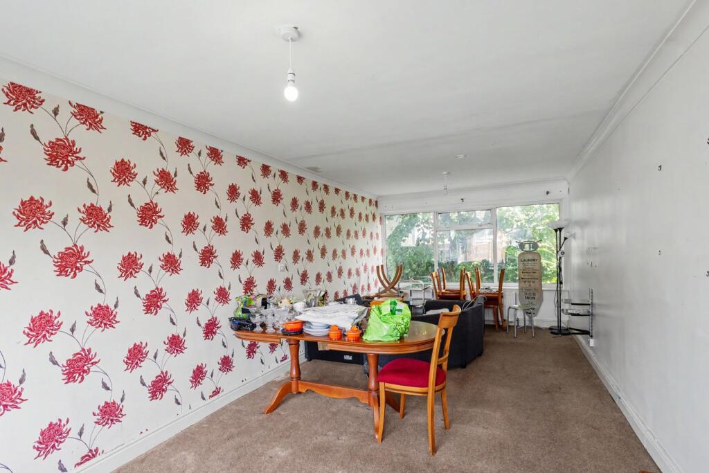Whiteways, Bradford, BD2 - View 2