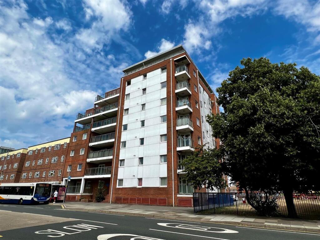 Main image of property: QUEEN STREET, PORTSMOUTH, PO1 3HT