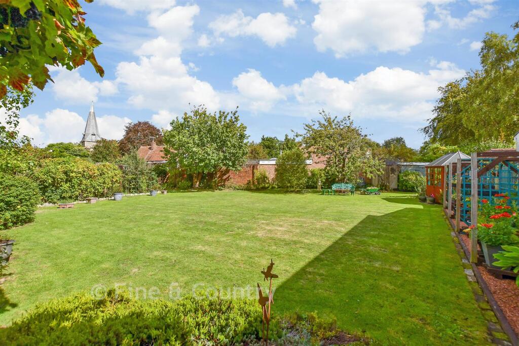 4-bed other on High Street, Fordwich, Canterbury, Kent, £1,200,000