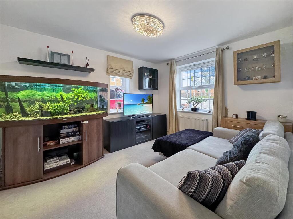 Bradgate Close, Narborough. photo 3
