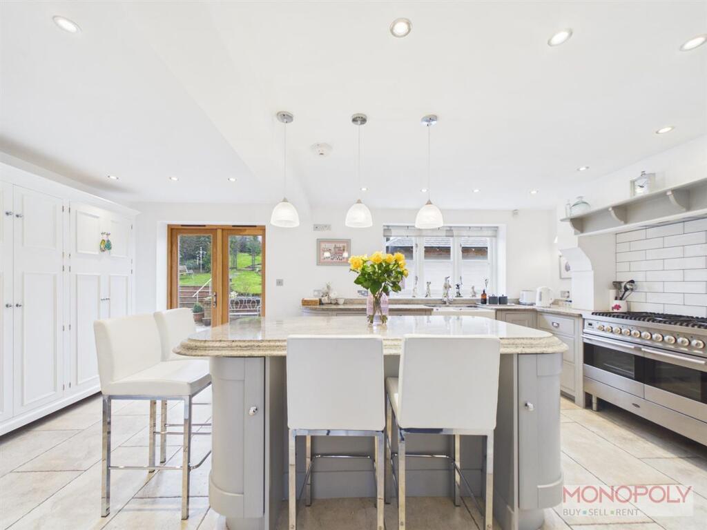 Sherrington Lane, Broxton, CH3 - View 5