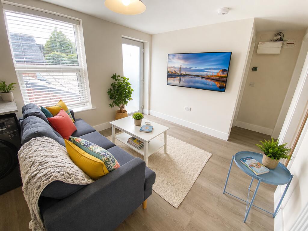 Main image of property: Colwick Road, West Bridgford, Nottingham