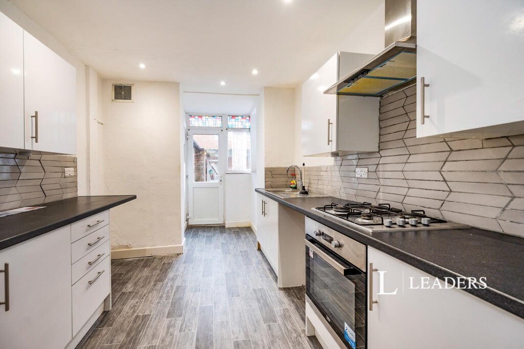 Main image of property: Cottage Grove, PO5