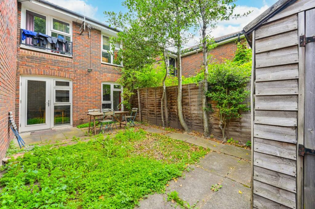 Heath Road, SW8, Battersea, London, SW8