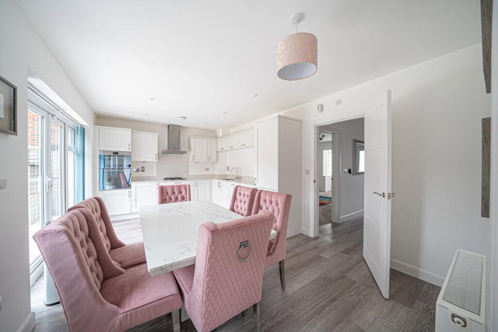 House in Reading - View 4