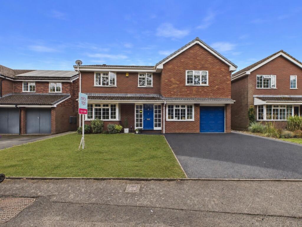 Main image of property: 6 Station Court, Newport