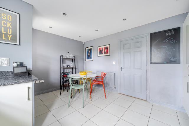 House in Maidenhead, Windsor and Maidenhead - View 4