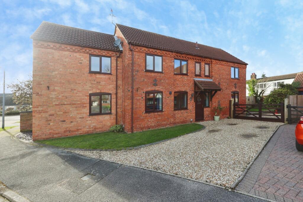 Main image of property: The Grove, Newton-On-Trent