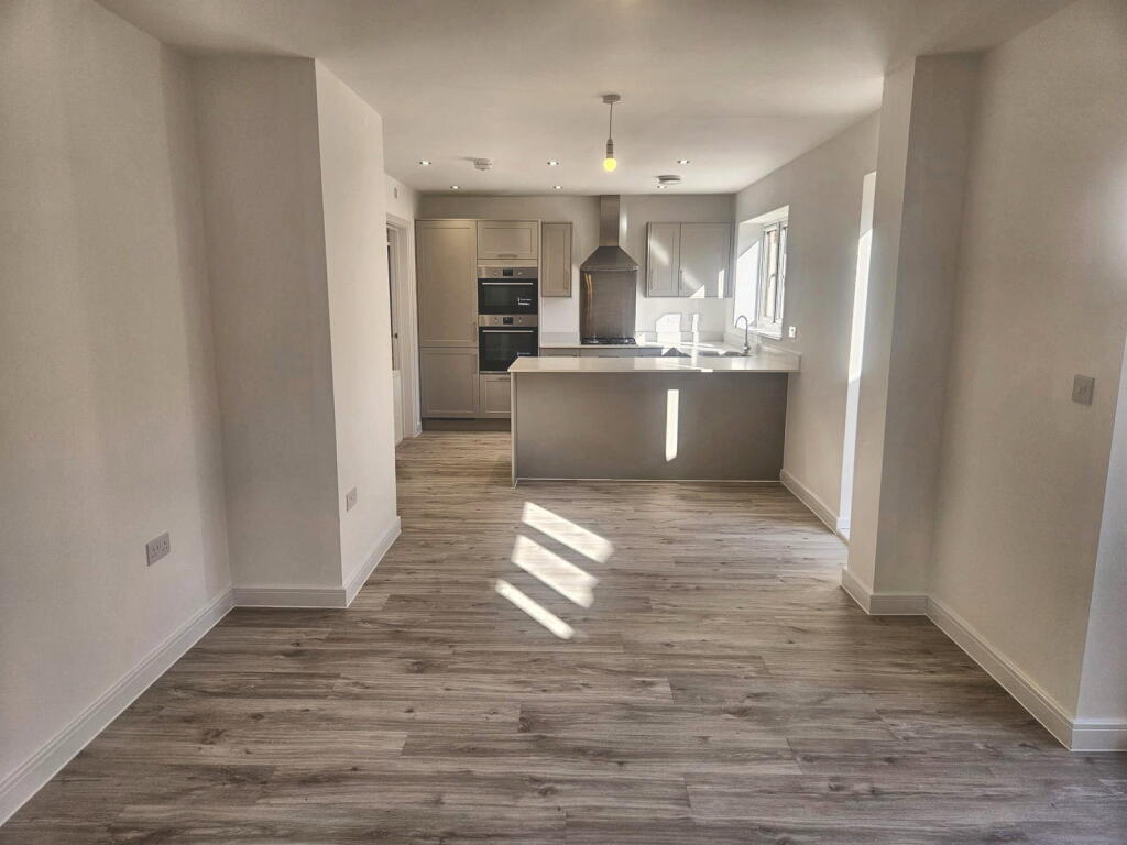 Trident Way, Hull,  HU15 1WA photo 2