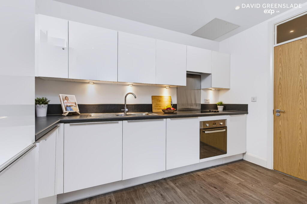Apartment in London, Poplar - View 3