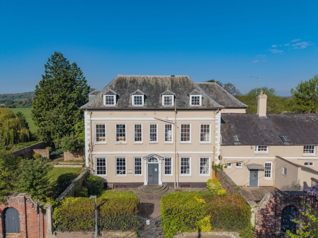 Main image of property: The Parade, Monmouth, NP25