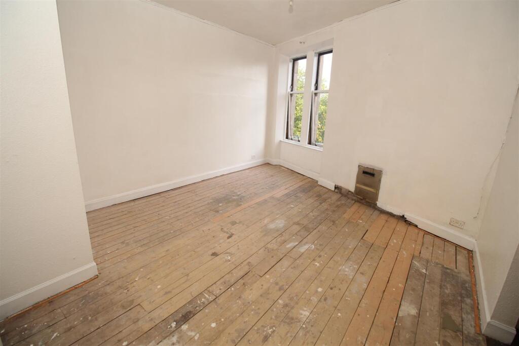 Apartment in Paisley - View 2