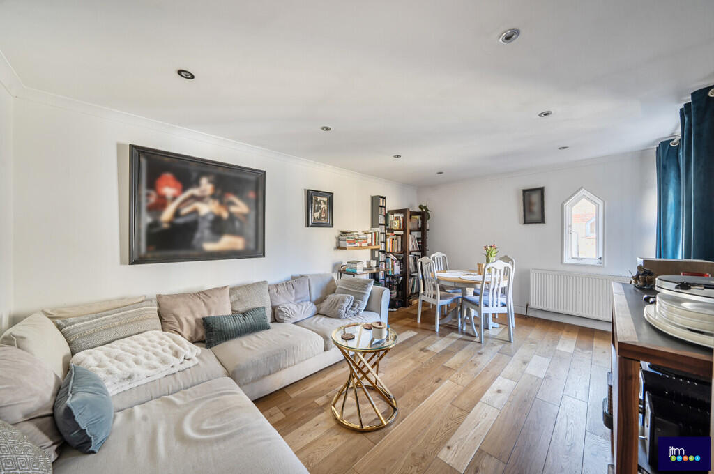 Main image of property: Highcroft Road, N19