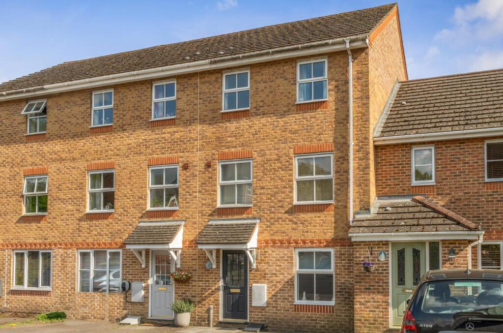 Main image of property: Morgan Le Fay Drive, Chandler's Ford, Eastleigh