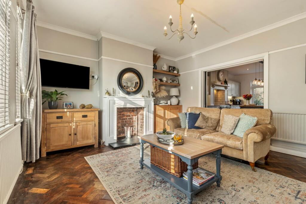 Queensway, Haverfordwest, SA61 - View 4