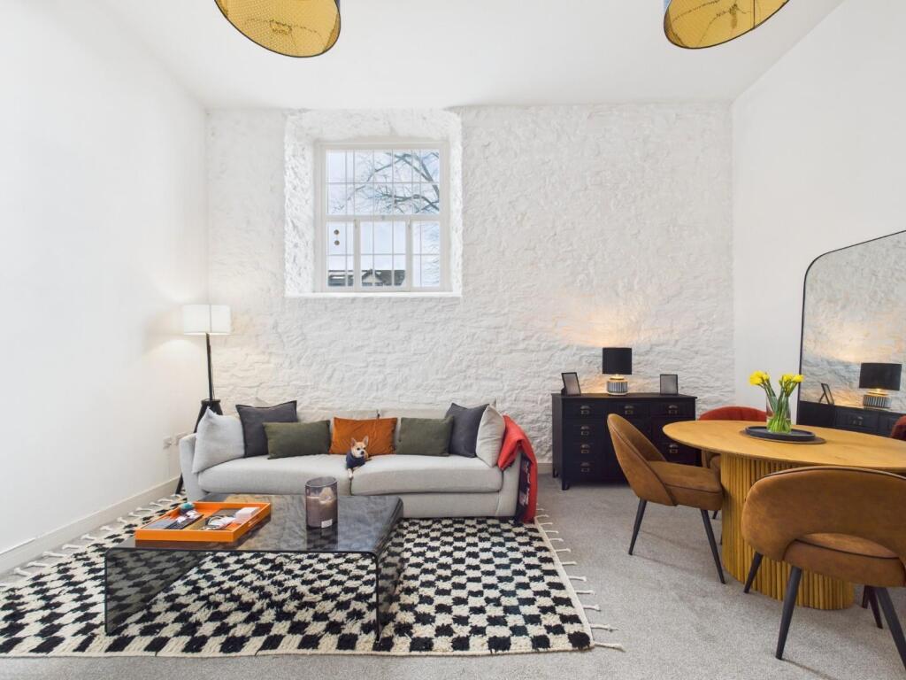 Main image of property: Blackhorse Road, Bristol