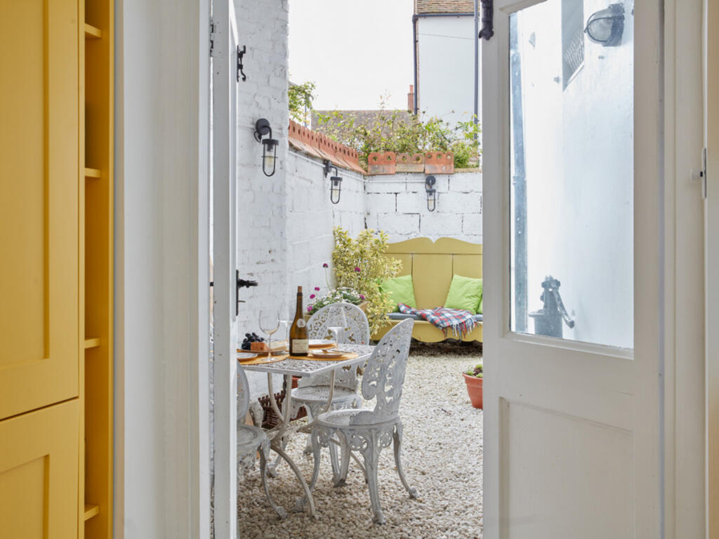 House in Dover, Deal - View 5