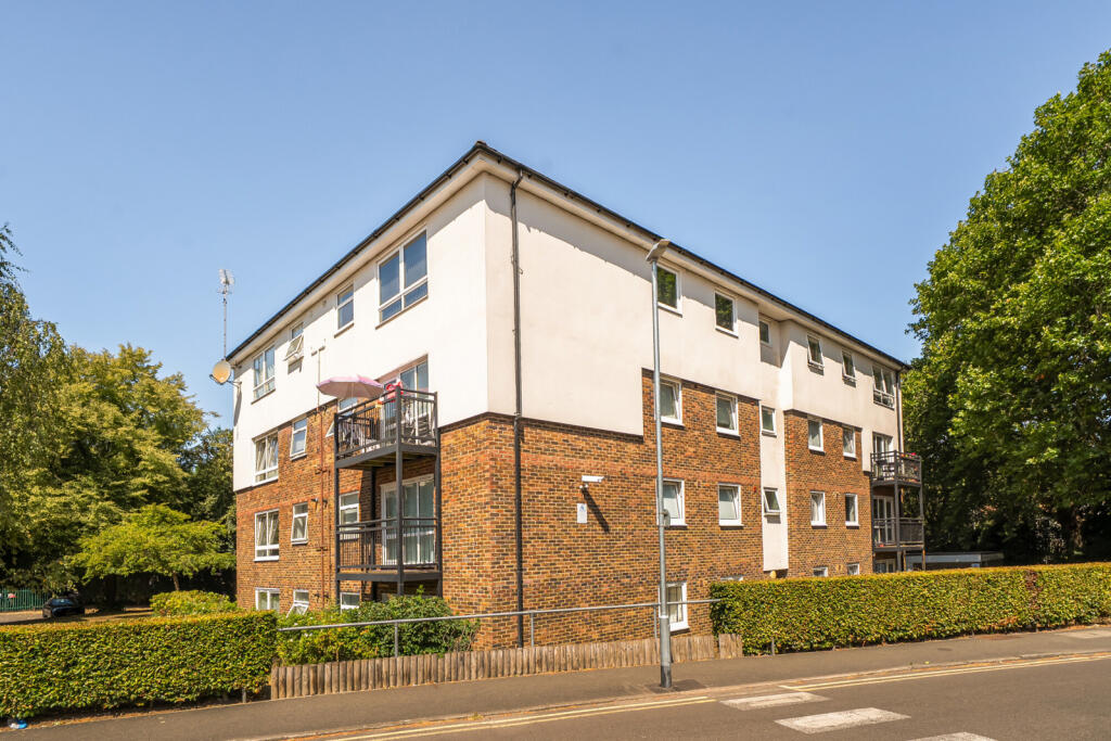 Apartment in London, Hillingdon