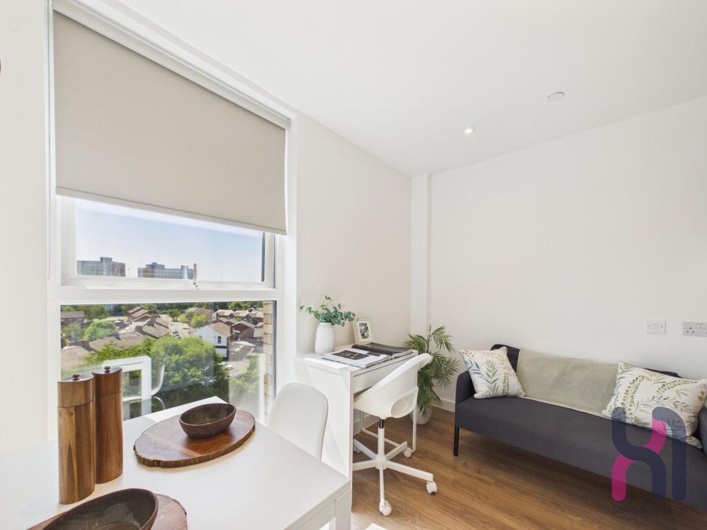 Apartment in Manchester - View 3