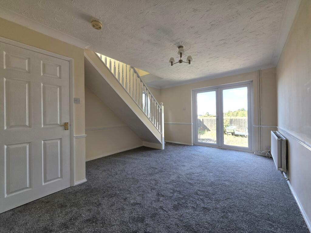 House in Ipswich - View 2