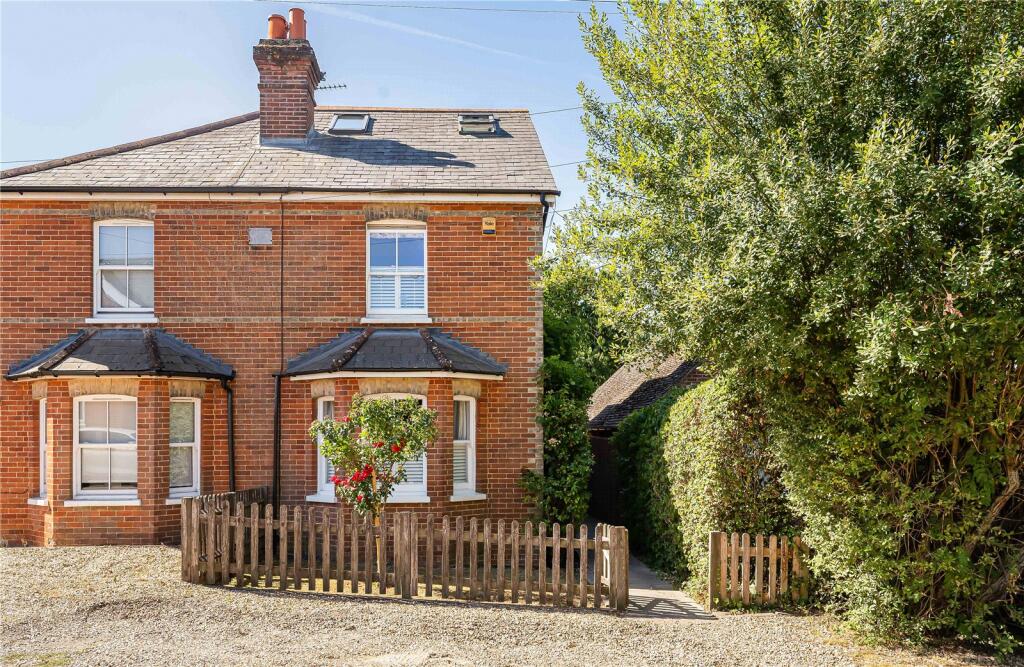 Main image of property: Prospect Road, Rowledge, Farnham, Surrey, GU10